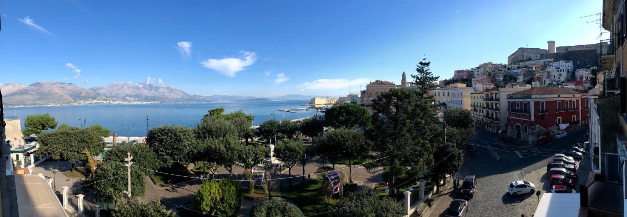 La Finestra Sul Mare Apartment กาเอตา ภายนอก รูปภาพ