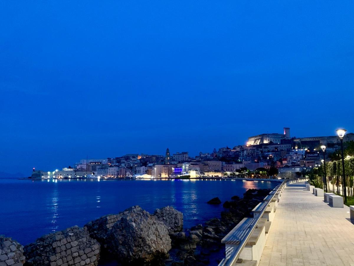 La Finestra Sul Mare Apartment กาเอตา ภายนอก รูปภาพ