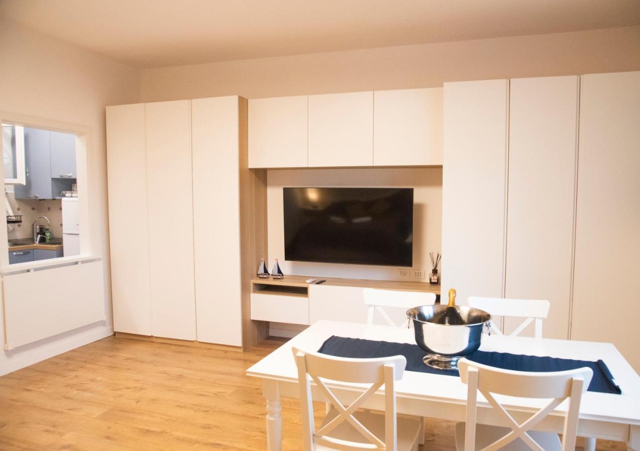 La Finestra Sul Mare Apartment กาเอตา ภายนอก รูปภาพ
